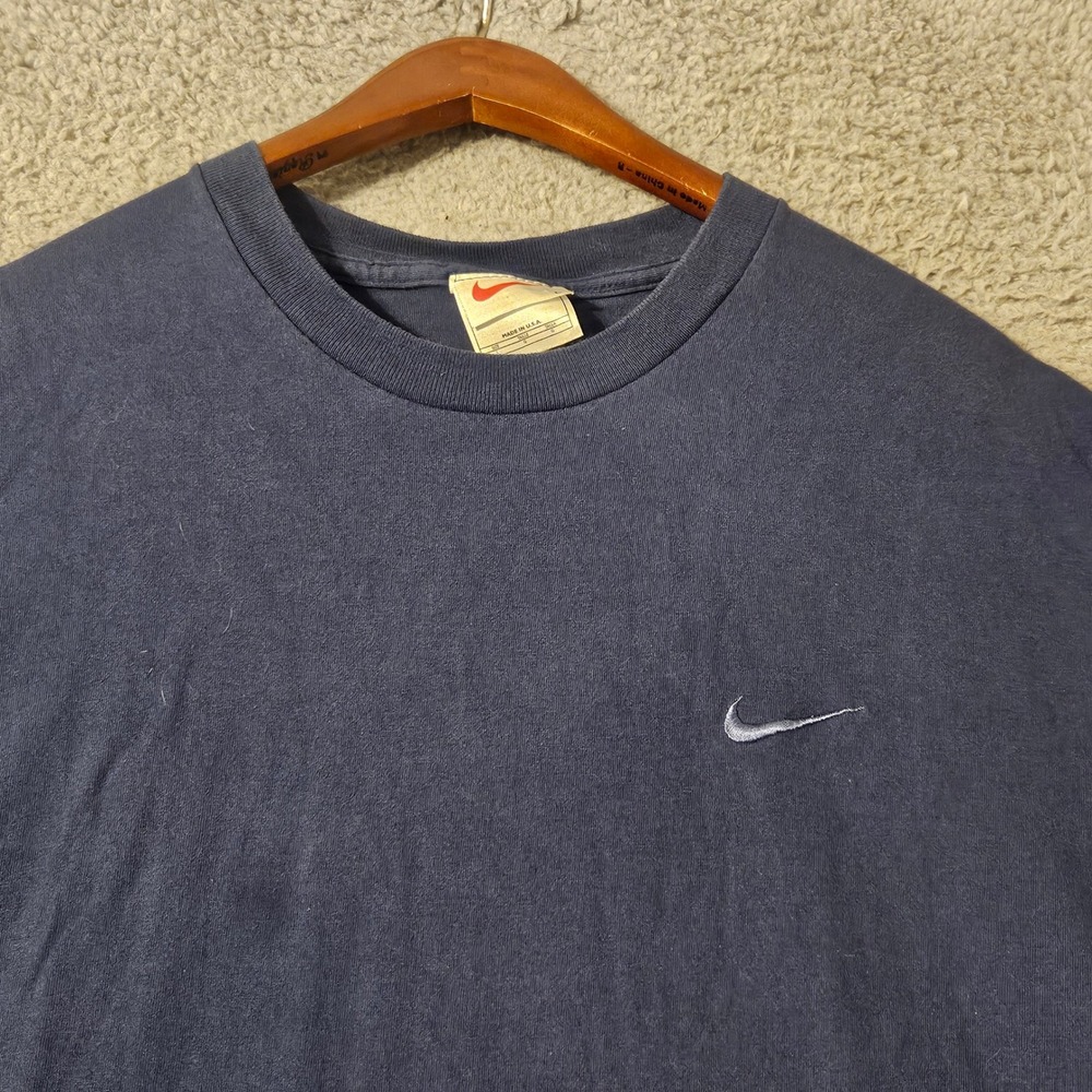 Nike Mens T-Shirt Large Navy Blue Short Sleeve Embroidered Swoosh Made in USA